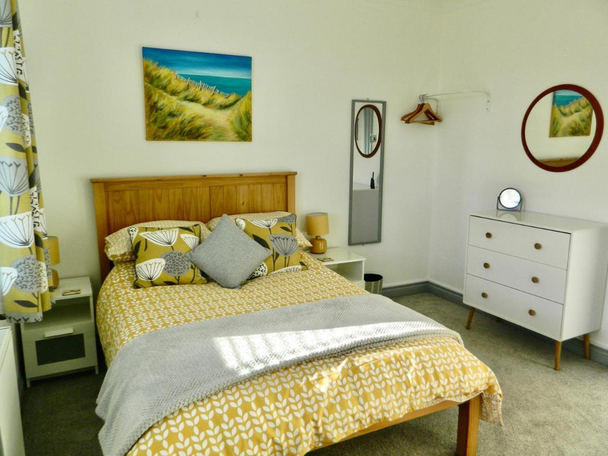 'Harbour View' On The River By Gorleston'S Award Winning Beach - Pet Free! Kültér fotó
